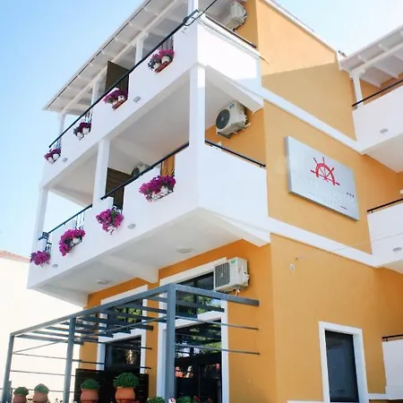 Guest house Admiral Potos