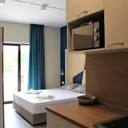 Guest house Admiral Potos