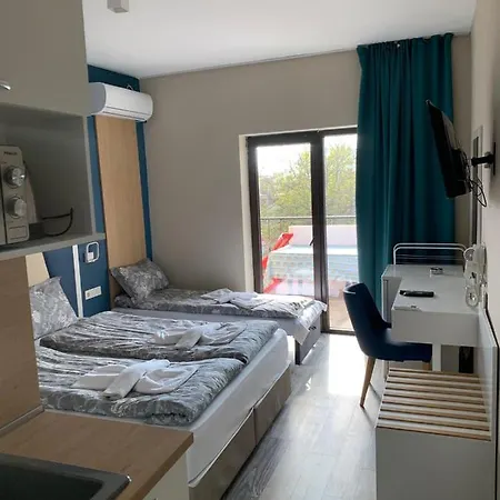 Guest house Admiral Potos